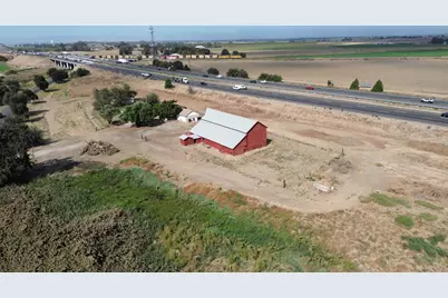 3135 W Canal Boulevard, Tracy, CA 95304 - Photo 9