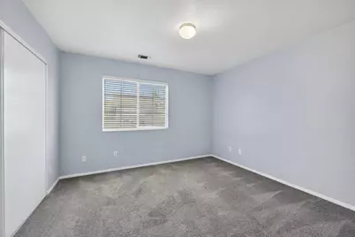 9572 S Coast Lane, Elk Grove, CA 95758 - Photo 33