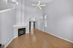 9572 S Coast Ln, Elk Grove, CA 95758 - Photo 5