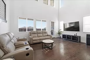 4736 Holliday Ln, El Dorado Hills, CA 95762 - Photo 15