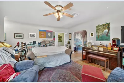 2080 Lucerne Avenue, Stockton, CA 95203 - Photo 5