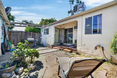 2080 Lucerne Avenue, Stockton, CA 95203 - Photo 21