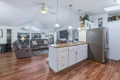 La Perla Drive, Modesto, CA 95357 - Photo 19