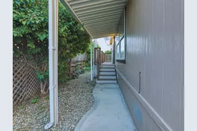 La Perla Drive, Modesto, CA 95357 - Photo 29