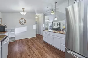 La Perla Dr, Modesto, CA 95357 - Photo 17