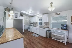 La Perla Dr, Modesto, CA 95357 - Photo 13