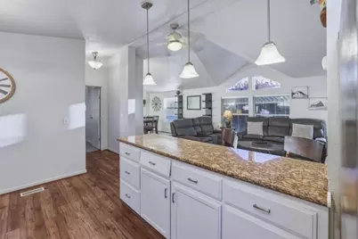 La Perla Drive, Modesto, CA 95357 - Photo 21