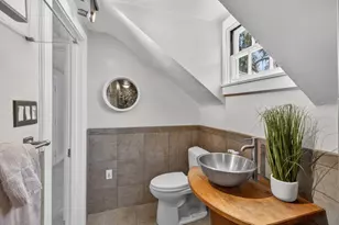 2702 Donner Way, Sacramento, CA 95818 - Photo 47