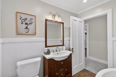 2702 Donner Way, Sacramento, CA 95818 - Photo 41