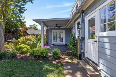 2702 Donner Way, Sacramento, CA 95818 - Photo 57