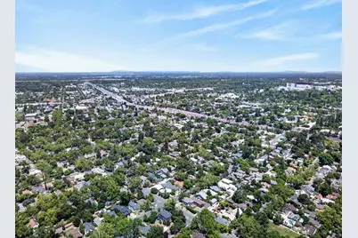 2702 Donner Way, Sacramento, CA 95818 - Photo 81