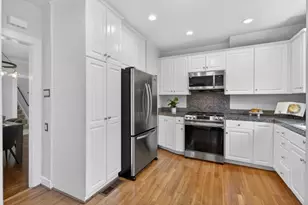 2702 Donner Way, Sacramento, CA 95818 - Photo 31