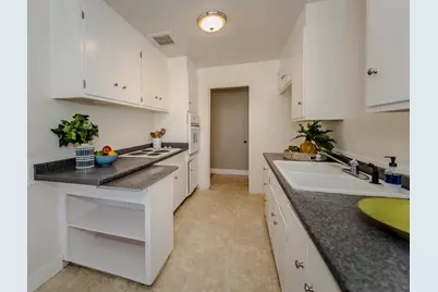 140 Lassen Place, Woodland, CA 95695 - Photo 5