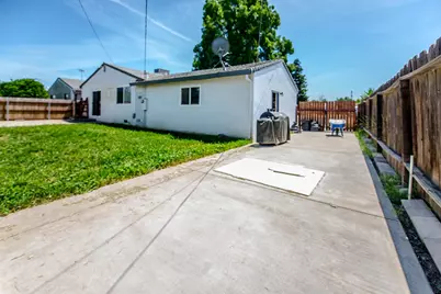 140 Lassen Place, Woodland, CA 95695 - Photo 33