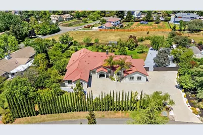 701 Sterling Court, El Dorado Hills, CA 95762 - Photo 1