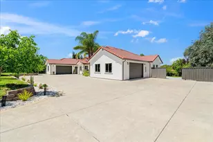 701 Sterling Ct, El Dorado Hills, CA 95762 - Photo 15