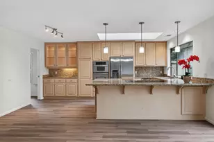 11526 Sutters Mill Cir, Gold River, CA 95670 - Photo 5