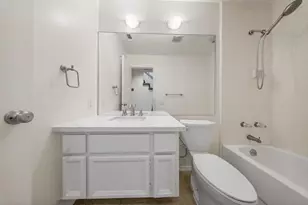 11526 Sutters Mill Cir, Gold River, CA 95670 - Photo 51