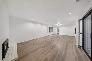 11526 Sutters Mill Cir, Gold River, CA 95670 - Photo 13