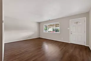 1401 Topaz Way, Sacramento, CA 95864 - Photo 7