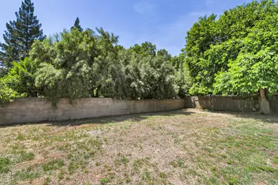 4028 Bairnsdale Way, Sacramento, CA 95826 - Photo 27