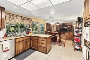 1 Northlite Cir, Sacramento, CA 95831 - Photo 23