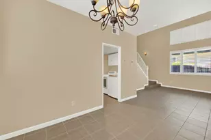 5523 Tamarindo Ln, Elk Grove, CA 95758 - Photo 23