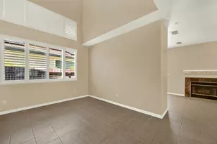 5523 Tamarindo Ln, Elk Grove, CA 95758 - Photo 19