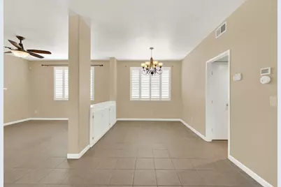 5523 Tamarindo Lane, Elk Grove, CA 95758 - Photo 21