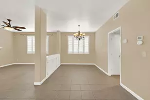 5523 Tamarindo Ln, Elk Grove, CA 95758 - Photo 21
