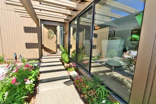 2058 Promontory Point Ln, Gold River, CA 95670 - Photo 5