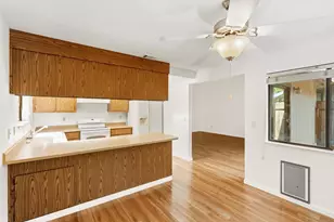 9334 Aizenberg Cir, Elk Grove, CA 95624 - Photo 9