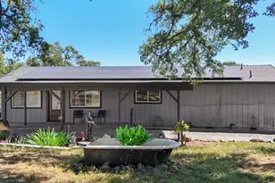 10448 Lozano St, Coulterville, CA 95311 - Photo 9