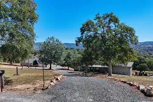 10448 Lozano St, Coulterville, CA 95311 - Photo 7