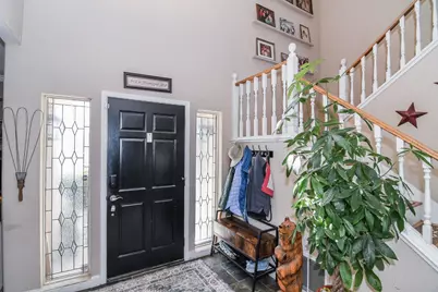 7613 Glenbain Way, Elk Grove, CA 95758 - Photo 11