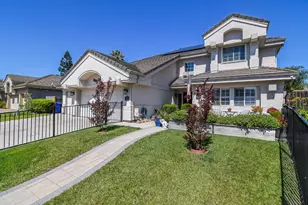7613 Glenbain Way, Elk Grove, CA 95758 - Photo 13