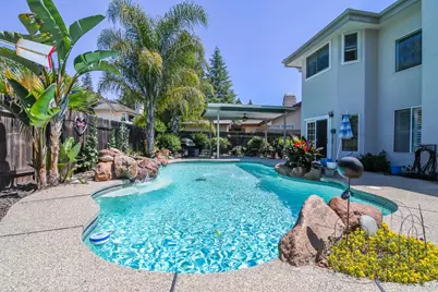 7613 Glenbain Way, Elk Grove, CA 95758 - Photo 93