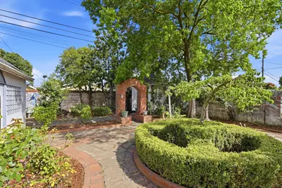 433 41st Street, Sacramento, CA 95819 - Photo 31