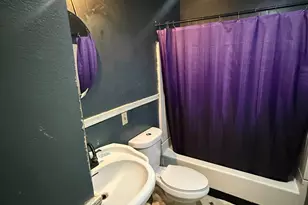 1600 65th Ave, Sacramento, CA 95822 - Photo 11