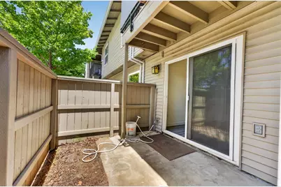 7121 Stella Lane #19, Carmichael, CA 95608 - Photo 9