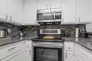 2280 Hurley Way, Sacramento, CA 95825 - Photo 11