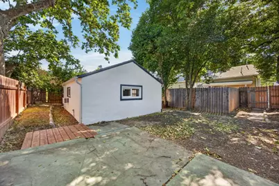 4201 56th Street, Sacramento, CA 95820 - Photo 31