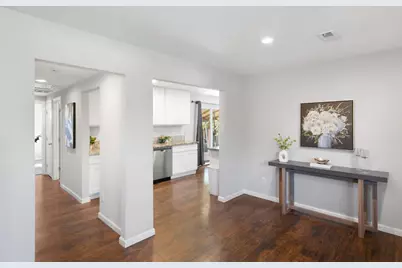 2757 Altos Avenue, Sacramento, CA 95815 - Photo 17