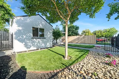 630 N Yosemite Street, Stockton, CA 95203 - Photo 7