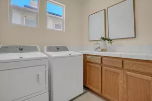 725 Canoas Creek Cir, San Jose, CA 95136 - Photo 49