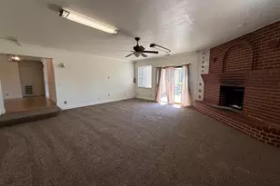 7540 Lemon Hill Ave, Sacramento, CA 95824 - Photo 5