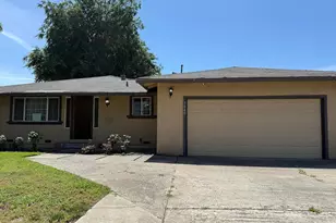 7540 Lemon Hill Ave, Sacramento, CA 95824 - Photo 1