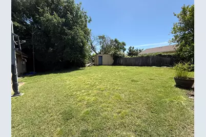7540 Lemon Hill Ave, Sacramento, CA 95824 - Photo 13