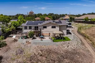 2238 McCall Ct, Valley Springs, CA 95252 - Photo 9