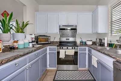 1700 San Simeone Way, Los Banos, CA 93635 - Photo 19